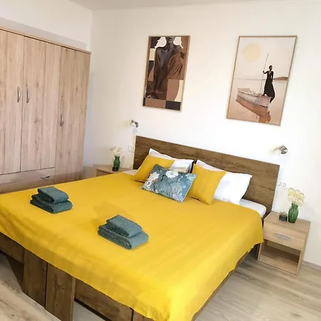 'sima' With Private Bathroom And Free Air-conditioned Summer Kitchen Maison d'hôtes